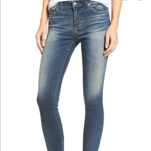 AG the legging Jean super skinny 26